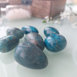 Apatite (2) Apatite (2)