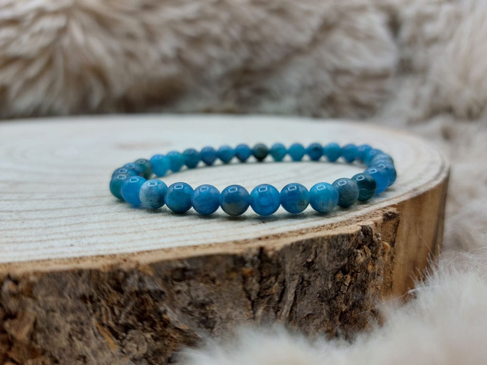 Apatite-bleue-6mm Apatite-bleue-6mm