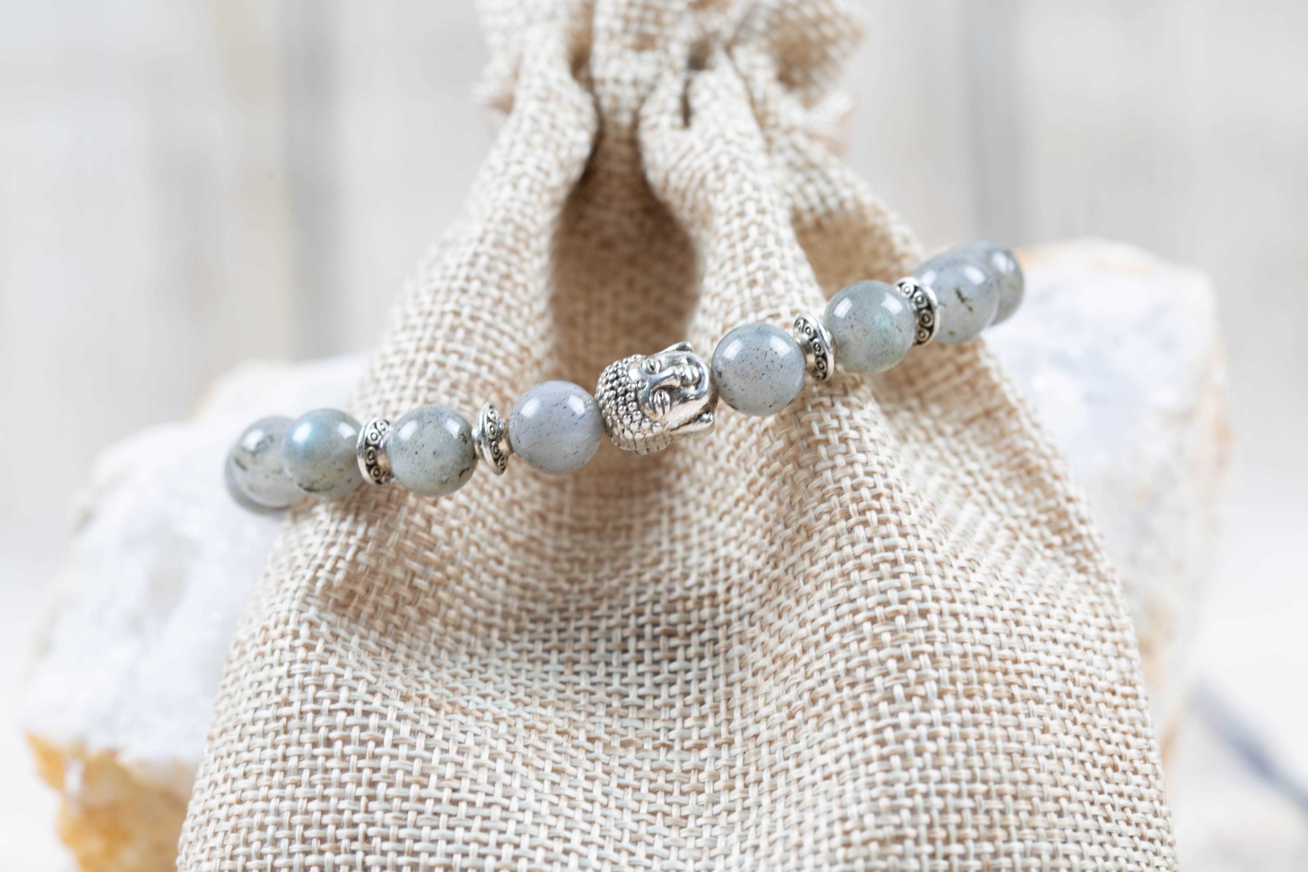 Labradorite tete de bouddah Labradorite tete de bouddah