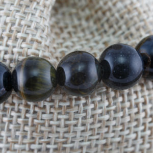 detail oeil de faucon detail oeil de faucon