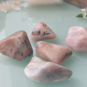 Opale rose (2) Opale rose (2)