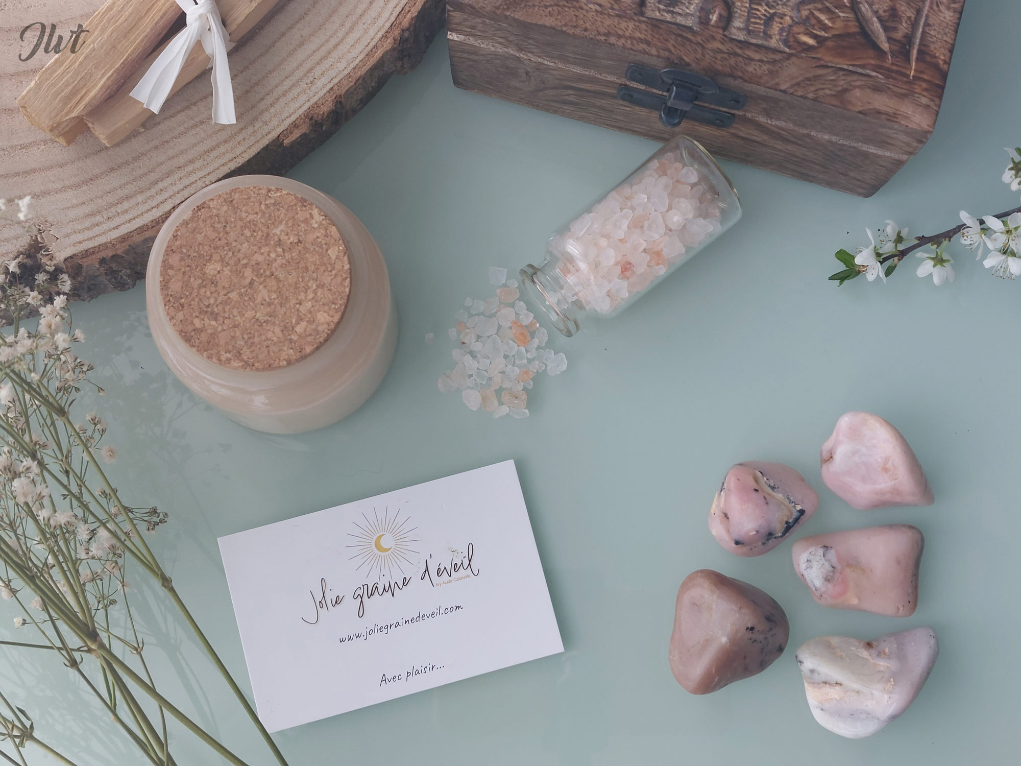 Opale rose (3) Opale rose (3)