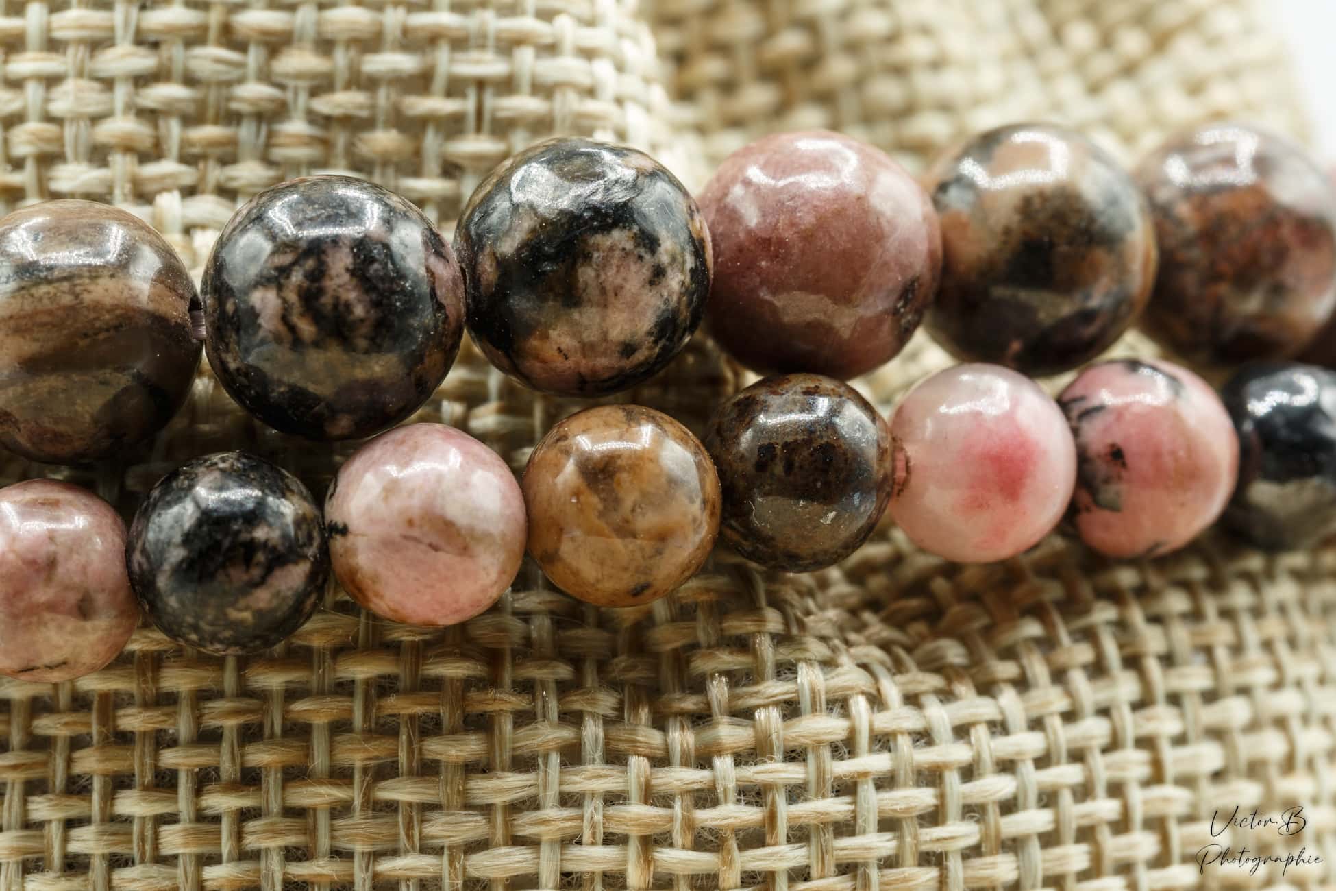 Bracelet rhodonite 6 et 8 mm Bracelet rhodonite 6 et 8 mm