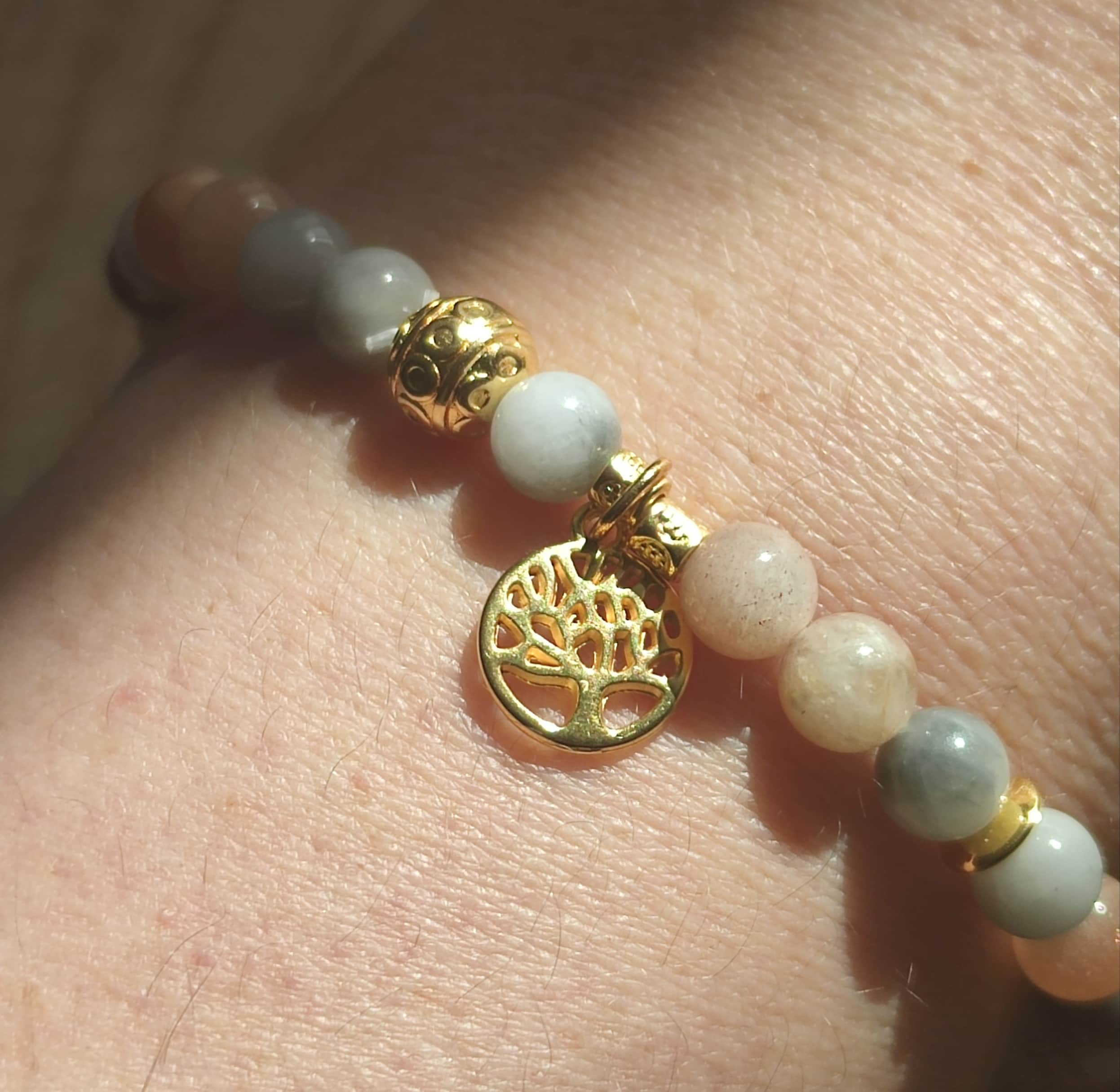 Bracelet By aude Oeil de chat Pierre de soleil Bracelet By aude Oeil de chat Pierre de soleil