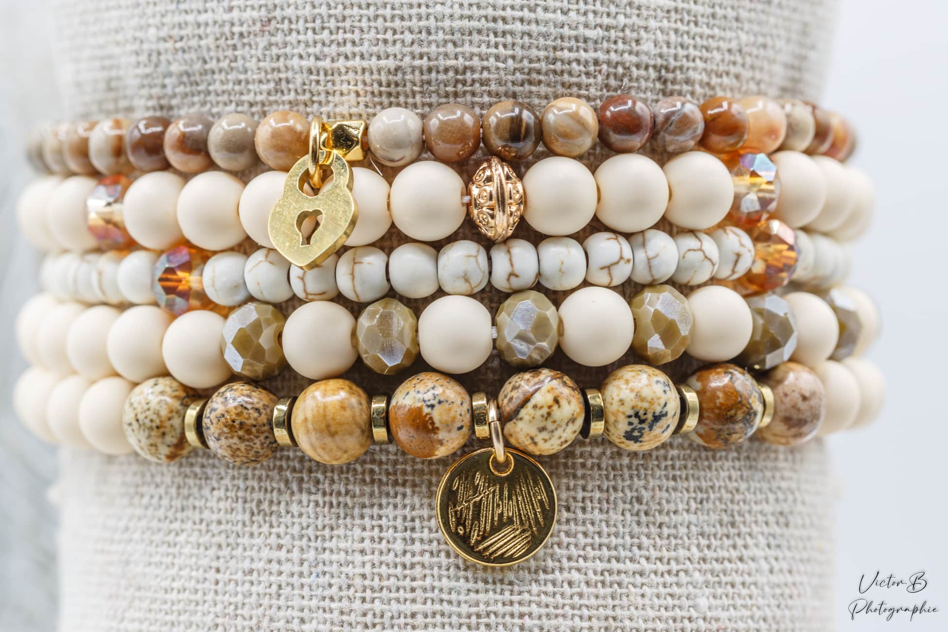 Collection boheme jaspe paysage, Bois fossile, magnésite Pleine lune 1 Collection boheme jaspe paysage, Bois fossile, magnésite Pleine lune 1