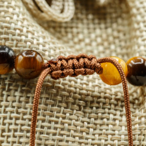 Fermeture macramé bracelet oeil de tigre Fermeture macramé bracelet oeil de tigre