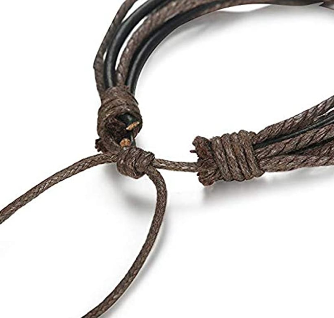 ATTACHE CUIR ET BOIS ATTACHE CUIR ET BOIS