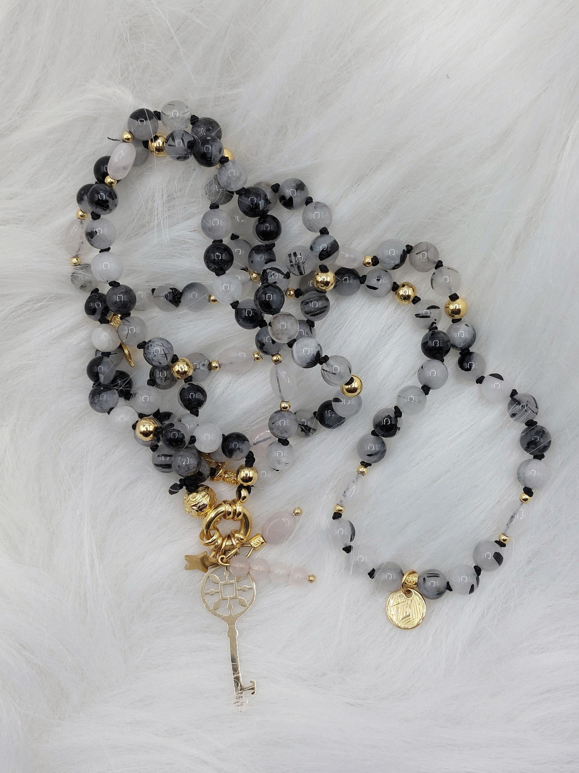 Quartz tourmaliné 6